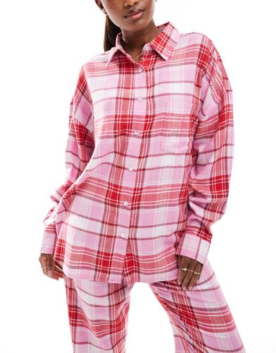 Chemise de pyjama décontractée en flanelle à carreaux - Rose/rouge - Cotton On - Modalova