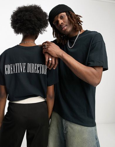 Unisex - T-shirt nera con scritta "Creative Director" - Collusion - Modalova