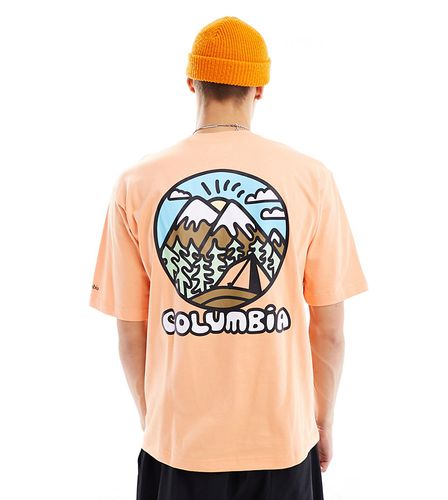 Hike Happiness II - T-shirt con stampa sul retro - In esclusiva per ASOS - Columbia - Modalova