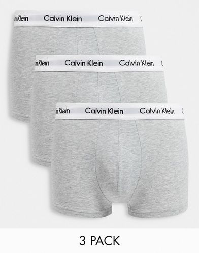 Confezione da 3 paia di boxer aderenti a vita bassa con elastico in vita con logo grigi - Calvin Klein - Modalova