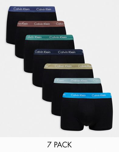 Cotton Stretch - Confezione da 7 boxer aderenti a vita bassa neri con fascia in vita colorata - Calvin Klein - Modalova