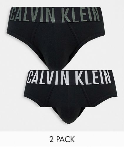 Intense Power - Confezione da 2 paia di slip neri in cotone con elastico a contrasto - Calvin Klein - Modalova