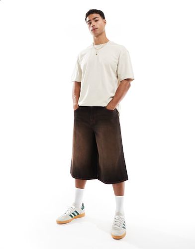 T-shirt à imprimé grand logo ton sur ton au dos - Sable - Calvin Klein Jeans - Modalova