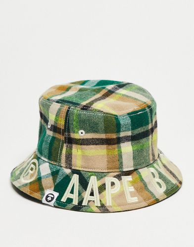 Cappello da pescatore verde e beige a quadri con logo ricamato - AAPE BY A BATHING APE® - Modalova