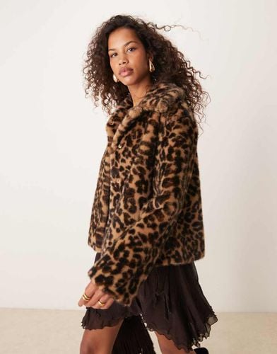 Giacca con stampa leopardata in pile borg con colletto - Abercrombie & Fitch - Modalova