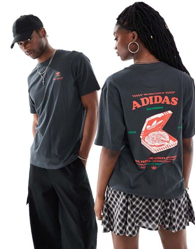 T-shirt nera con grafica con pizza - adidas Originals - Modalova