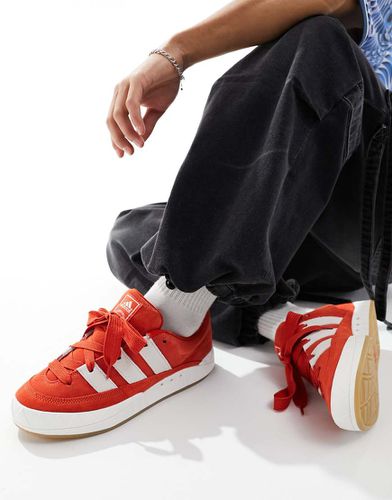 Adimatic - Sneakers rosse e bianche con suola in gomma - adidas Originals - Modalova