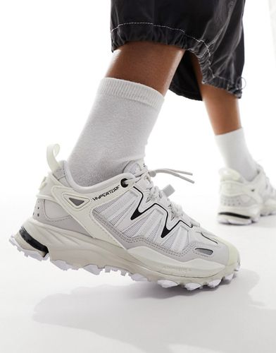Hyperturf - Sneakers grigie e bianche - adidas Originals - Modalova
