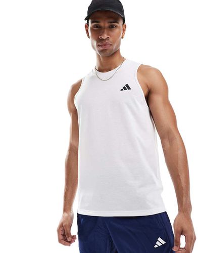 Adidas - Training Essential - Canotta bianca con logo - adidas performance - Modalova