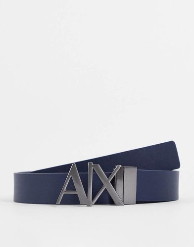 Cintura in pelle double-face con logo sulla fibbia - Armani Exchange - Modalova