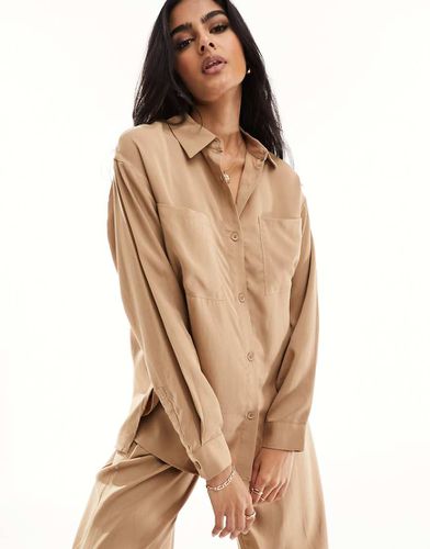 Camicia casual oversize cammello - ASOS DESIGN - Modalova