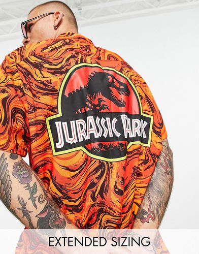 Camicia comoda con stampa "Jurassic Park" sul retro - ASOS DESIGN - Modalova