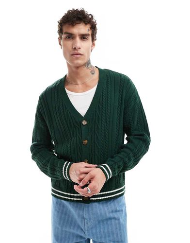 Cardigan comodo squadrato in maglia lavorata a trecce scuro con profili crema - ASOS DESIGN - Modalova