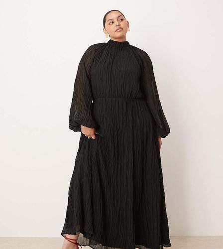 ASOS DESIGN Curve - Robe longue froissée et plissée à manches blousées et col montant - Noir - Asos Curve - Modalova