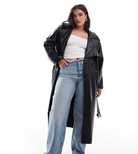 ASOS DESIGN Curve - Trench effetto pelle - ASOS Curve - Modalova