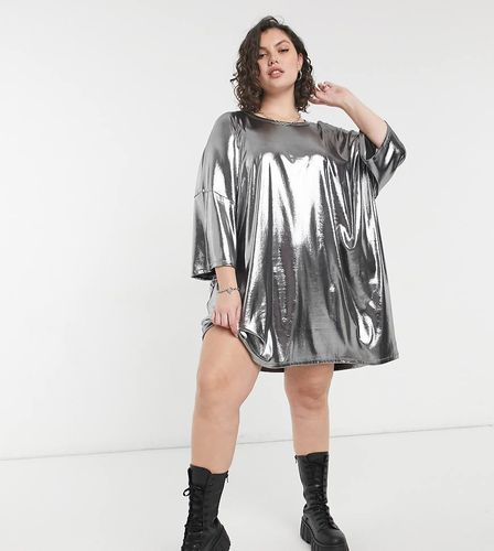 ASOS DESIGN Curve - Vestito T-shirt oversize metallico - ASOS Curve - Modalova