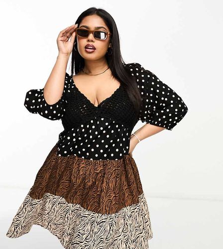 ASOS DESIGN Curve - Vestito corto babydoll a balze lavorato all'uncinetto con stampa animalier mista - ASOS Curve - Modalova