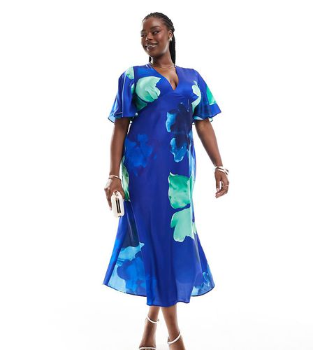 ASOS DESIGN Curve - Vestito midi in raso blu a fiori con maniche con volant - ASOS Curve - Modalova