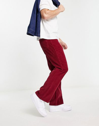 Jeans bootcut rétro in velluto a coste rossi - ASOS DESIGN - Modalova