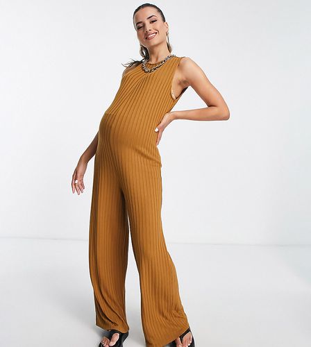 Maternity - Tuta jumpsuit color tabacco a coste senza maniche - ASOS DESIGN - Modalova