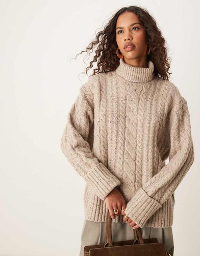 Maglione accollato lavorato a trecce con filato puntinato - ASOS DESIGN - Modalova