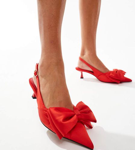 Secret - Scarpe rosse a pianta larga con tacchetto, cinturino posteriore e fiocco - ASOS DESIGN - Modalova