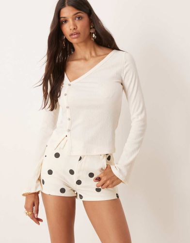 Short court en jean taille mi-haute - Imprimé à pois - Asos Design - Modalova
