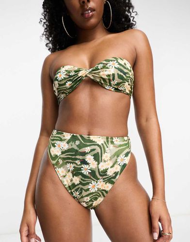 Slip bikini mix and match sgambati a vita alta con stampa animalier con margherite - ASOS DESIGN - Modalova