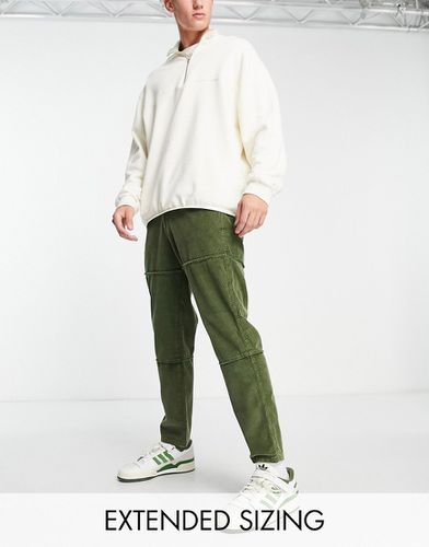 Pantaloni affusolati con cuciture sul busto verdi in velluto a coste - ASOS DESIGN - Modalova