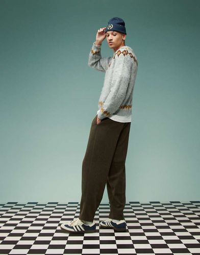 Pantaloni affusolati eleganti oversize marroni in twill di misto lana con pieghe sul davanti - ASOS DESIGN - Modalova