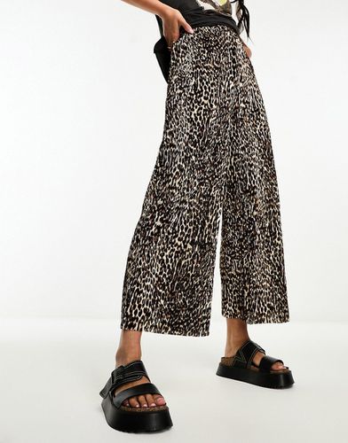 Pantaloni culotte plissé con stampa animalier leopardata - ASOS DESIGN - Modalova