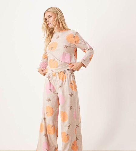 ASOS DESIGN Petite - Ensemble pyjama avec top à manches longues et pantalon - Imprimé citrouilles - Asos Petite - Modalova