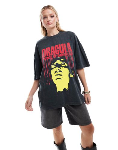 T-shirt oversize antracite slavato con grafica halloween "Dracula" - ASOS DESIGN - Modalova