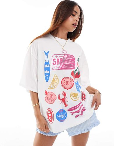 T-shirt oversize bianca con stampa di cibo - ASOS DESIGN - Modalova