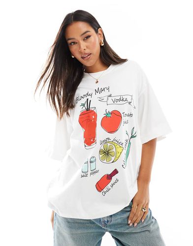 T-shirt oversize bianca con stampa grafica del cocktail Bloody Mary - ASOS DESIGN - Modalova