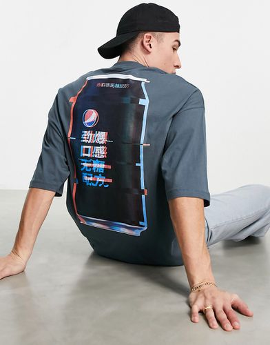 T-shirt oversize con stampa "Pepsi Max" sul retro, color antracite - ASOS DESIGN - Modalova