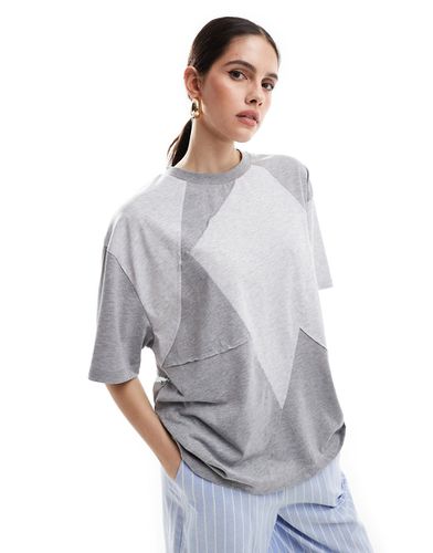 T-shirt patchwork ghiaccio mélange - ASOS DESIGN - Modalova