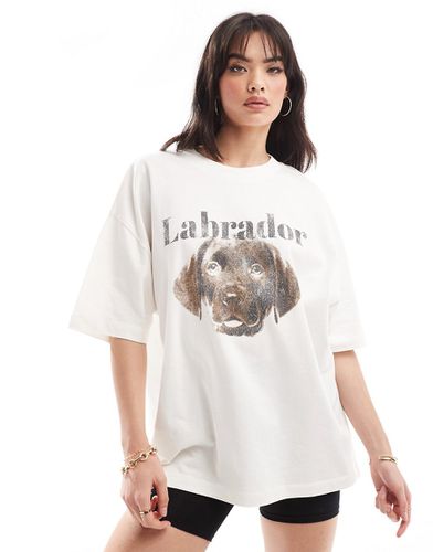 T-shirt pesante vestibilità boyfriend color crema con stampa di labrador - ASOS DESIGN - Modalova