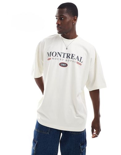 T-shirt super oversize bianco sporco con scritta "Montreal" sul petto - ASOS DESIGN - Modalova