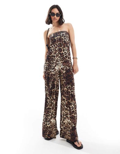 Tuta jumpsuit a trapezio a fascia con stampa leopardata - ASOS DESIGN - Modalova