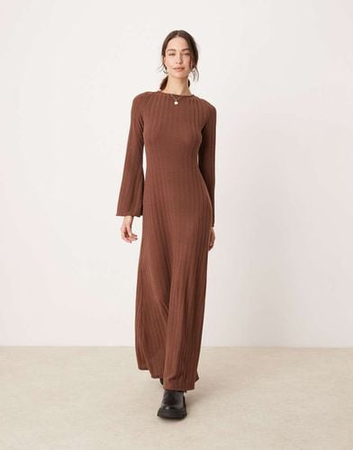 Vestito lungo a coste a maniche lunghe con schiena scoperta - ASOS DESIGN - Modalova