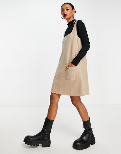 Vestito maglia corto morbidissimo 2 in 1 con collo squadrato color cammello e nero - ASOS DESIGN - Modalova