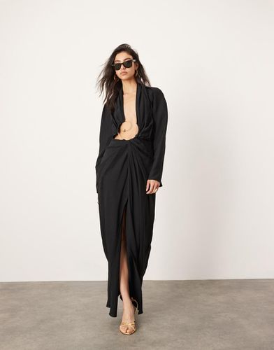 Vestito lungo a maniche lunghe con finitura a spirale appariscente - ASOS EDITION - Modalova