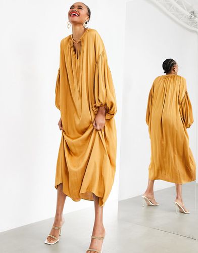 Vestito lungo oversize con maniche a campana color caramello - ASOS EDITION - Modalova