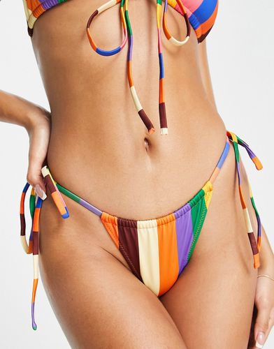 Slip bikini a righe stropicciato - Damson Madder - Modalova