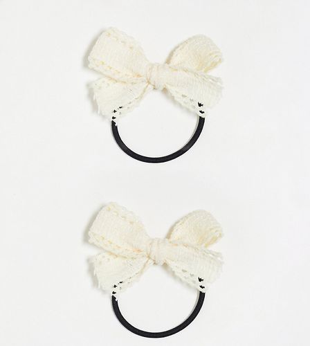 Confezione da 2 elastici per capelli con fiocco in pizzo - DesignB London - Modalova