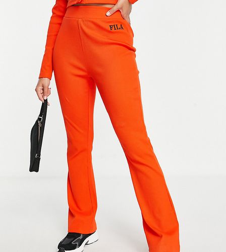 Pantaloni a zampa a coste rossi con logo - Fila - Modalova