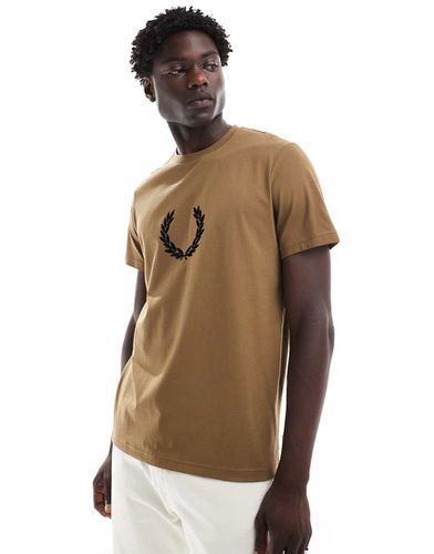 T-shirt con corona d'alloro floccata - Fred Perry - Modalova