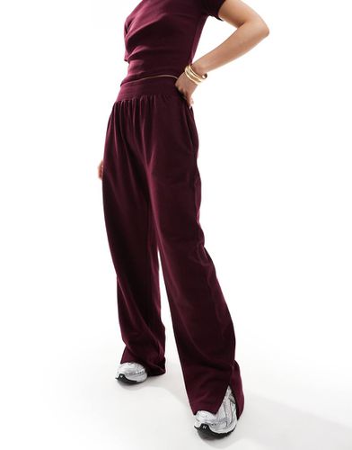 Joggers a fondo ampio bordeaux in coordinato - Kaiia - Modalova