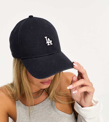 In esclusiva per ASOS - LA - Cappellino con logo piccolo - New Era - Modalova